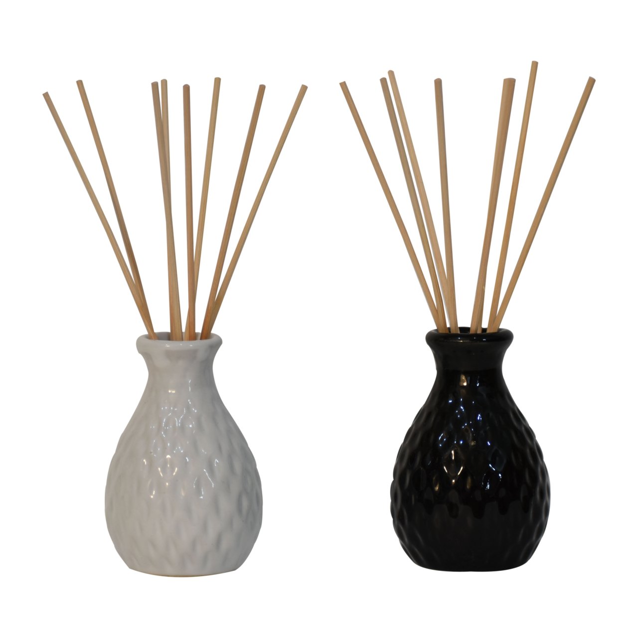 Black and White Vase Reed Diffuser Set (Lavender & Oudh) - Red Ross Retail-Furniture Specialists 